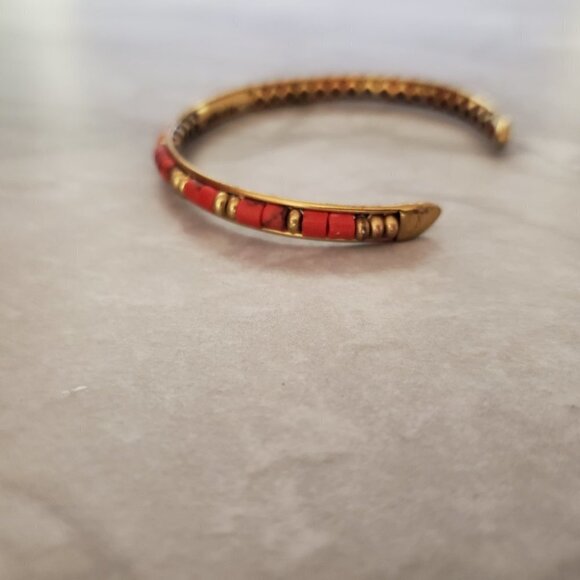 💖 Stella and Dot Beaded Beads Coral Exoctic Antiqed Bracelet 💖 - Picture 3 of 10